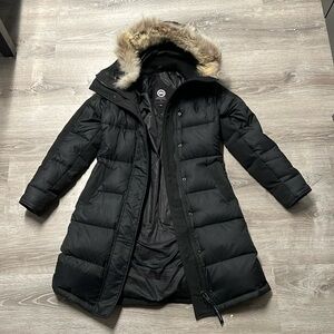 CANADA GOOSE WINTER COAT